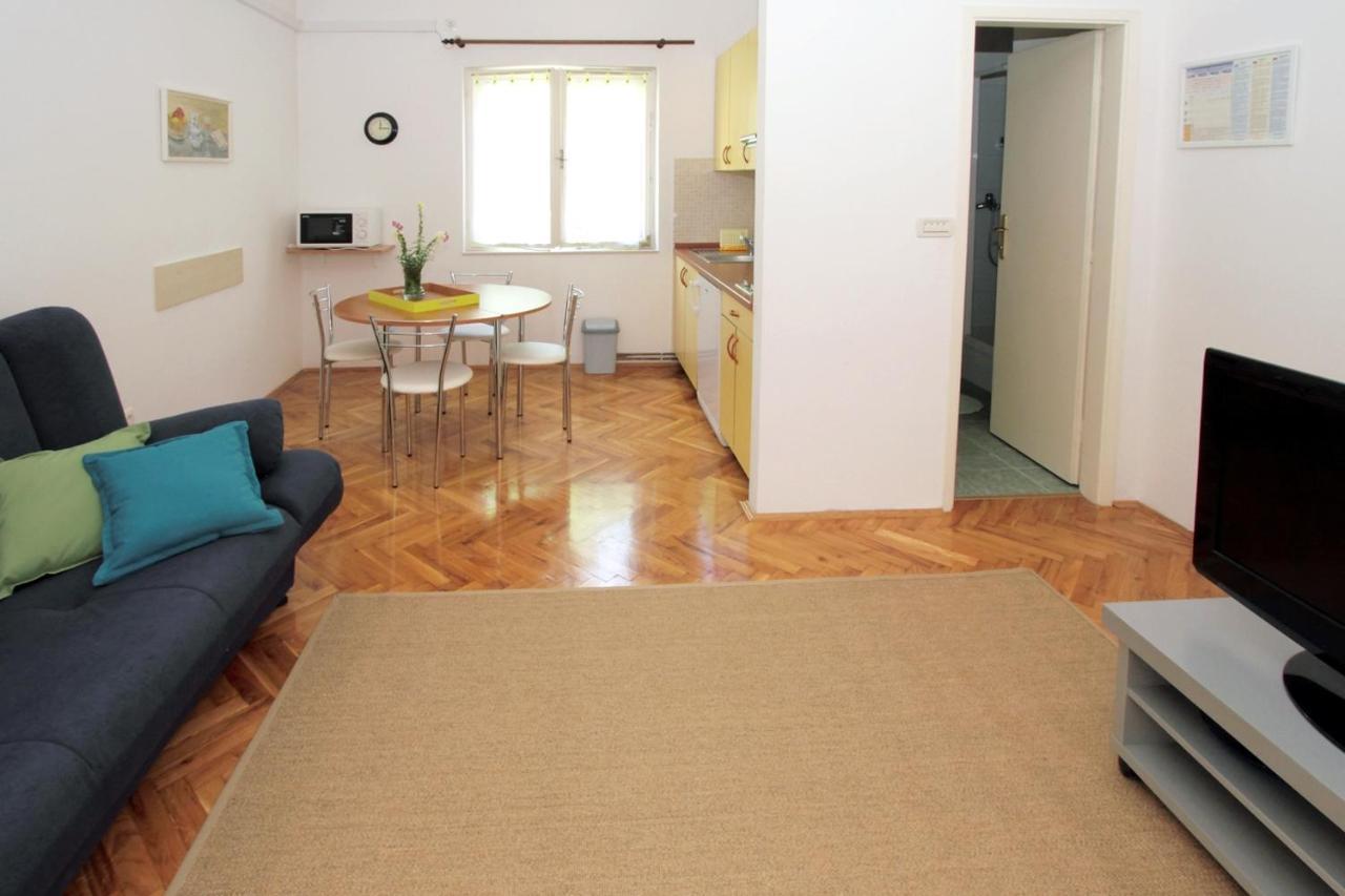 Apartments By The Sea Trogir - 11895 Luaran gambar
