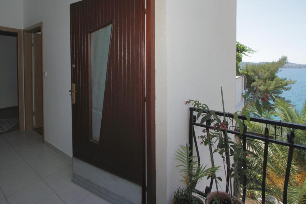 Apartments By The Sea Trogir - 11895 Luaran gambar